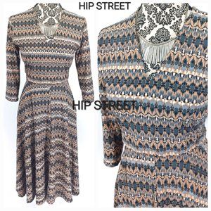 AGNES & DORA V Neck Stretch Print Swing Skirt Midi Dress S